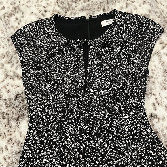🎉Bailey 44 Black & White Keyhole Mini Fit, Flare Skater Dress Sz 0 - Host Pick! - Picture 1 of 5